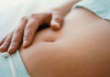 Следует с вниманием отнестись к возникновению болевых ощущений в правом боку во время овуляции